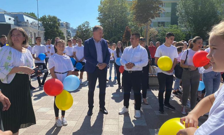 Photo of Primarul Gentea face evenimente pe banii și logistica fraierilor de la CJ Argeș
