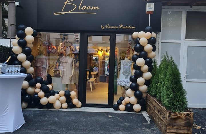 Photo of S-a deschis magazinul cu cele mai luxoase rochii de seară din Argeș