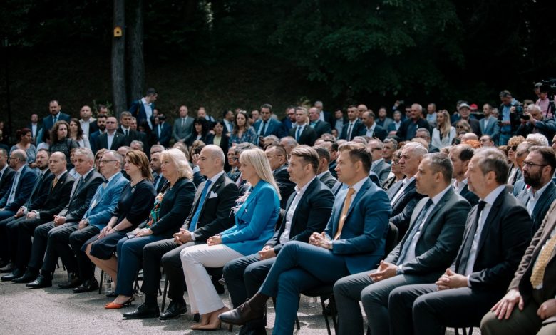 Photo of Cel mai fashionist liberal de la Ziua PNL