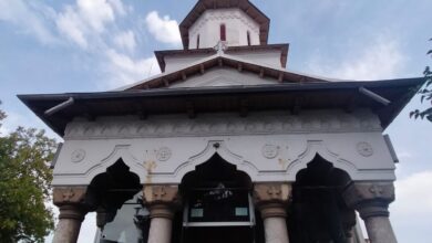 Photo of O biserică din Pitești  a primit de la Guvernul României un clopot