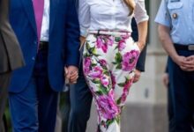 Photo of Melania Trump înflorește cu bujorii de la Dolce Gabbana