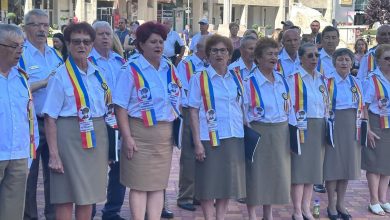 Photo of Ziua Imnului Național la Pitești
