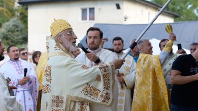 Photo of S-a sfințit noua biserică de la Izvoru
