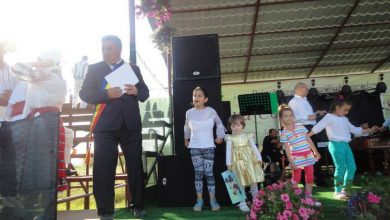 Photo of DE RÂSUL LUMII!PRIMĂRIE BOGATĂ ANULEAZĂ ZIUA COMUNEI PENTRU CÂTEVA MII DE EURO