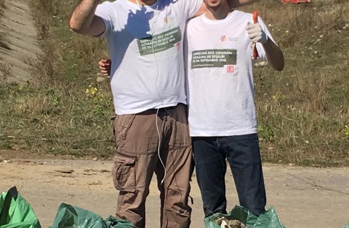 Photo of AFLĂ CINE AU FOST CEI MAI HARNICI POLITICIENI DIN ARGEȘ LA” LET S DO IT,ROMANIA!”