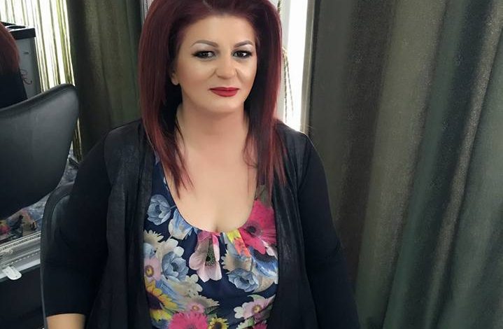 Photo of AFLĂ CARE ESTE CEA MAI OBRAZNICĂ SECRETARĂ DIN JUDEȚ!