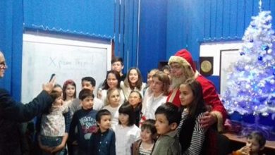 Photo of SĂRBĂTOARE DE CRĂCIUN OFERITĂ DE COMUNITATEA ELENĂ DIN PITEȘTI