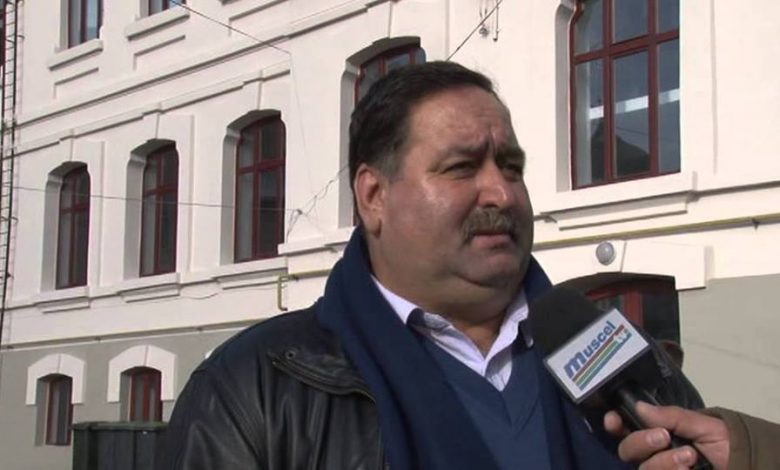 Photo of FOLOGEA NE INVITĂ SĂ-I ATINGEM FILELE