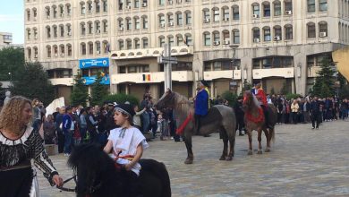 Photo of AFLĂ CUM ÎȘI SPERIE LOCUITORII DE ZILELE PITEȘTIULUI PRIMĂRIA