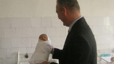 Photo of DE ZIUA ITALIEI,MIRCEA DRĂGHICI A DEVENIT TATĂ PENTRU A PATRA OARĂ