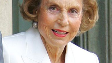 Photo of RĂMAS BUN,DOAMNĂ L’OREAL!