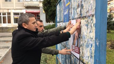Photo of AFLĂ CARE ESTE SINGURUL PARTID UNDE CANDIDAȚII AU LIPIT AFIȘE