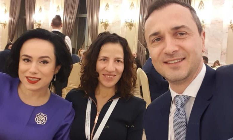 Photo of AFLĂ CINE E CEA MAI GURALIVĂ ȘI ACIDĂ FEMEIE POLITICIAN DIN ARGEȘ
